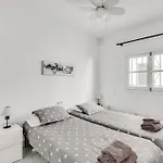 아파트 Capistrano Village, 1 Bedroom + Free Wi-fi *