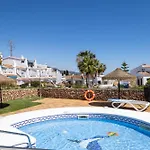 Capistrano Village, 1 Bedroom + Free Wi-fi * 네르하