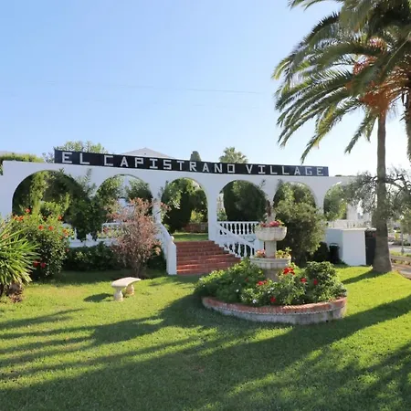 Capistrano Village, 1 Bedroom + Free Wi-fi * Nerja