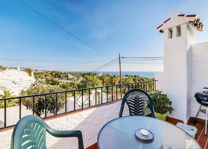 Capistrano Village, 1 Bedroom + Free Wi-fi 아파트 *