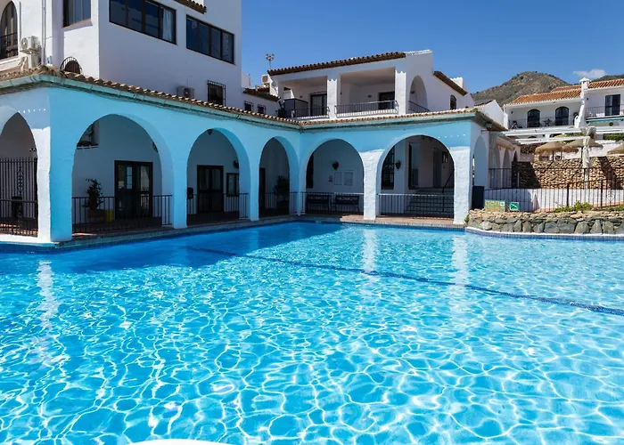 Capistrano Village, 1 Bedroom + Free Wi-fi Apartment Nerja