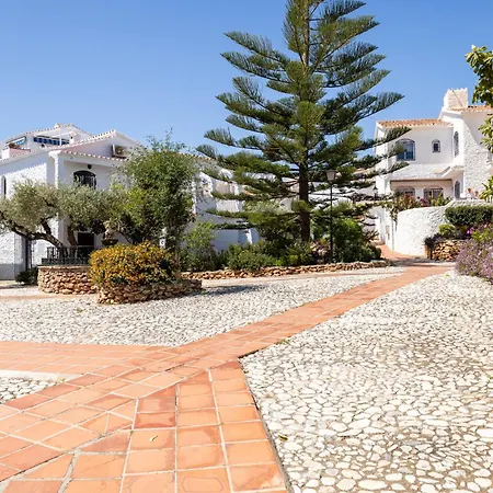 Capistrano Village, 1 Bedroom + Free Wi-fi *
